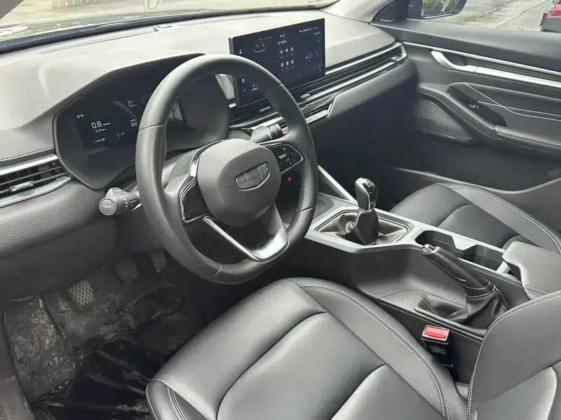 Geely Emgrand 2026 4 Millionth Anniversary Edition 1.5L Manual Transcendence — миниатюра 14