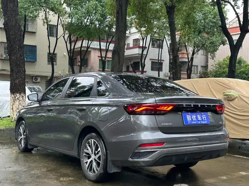 Geely Emgrand 2026 4 Millionth Anniversary Edition 1.5L Manual Transcendence — миниатюра 4