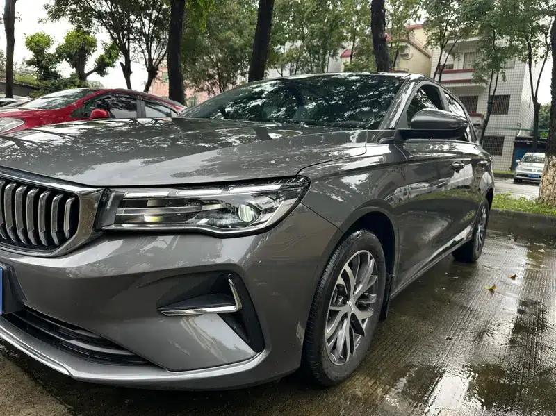 Geely Emgrand 2026 4 Millionth Anniversary Edition 1.5L Manual Transcendence — миниатюра 10
