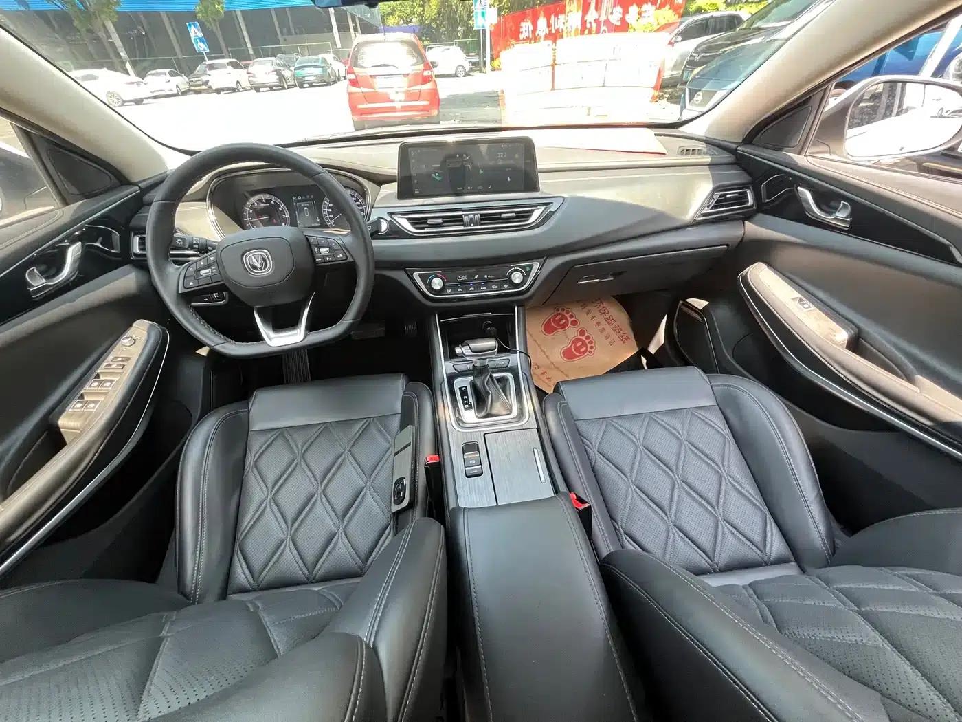 Ruicheng CC 2022 Blue Whale Edition 1.5T DCT Premium — миниатюра 11
