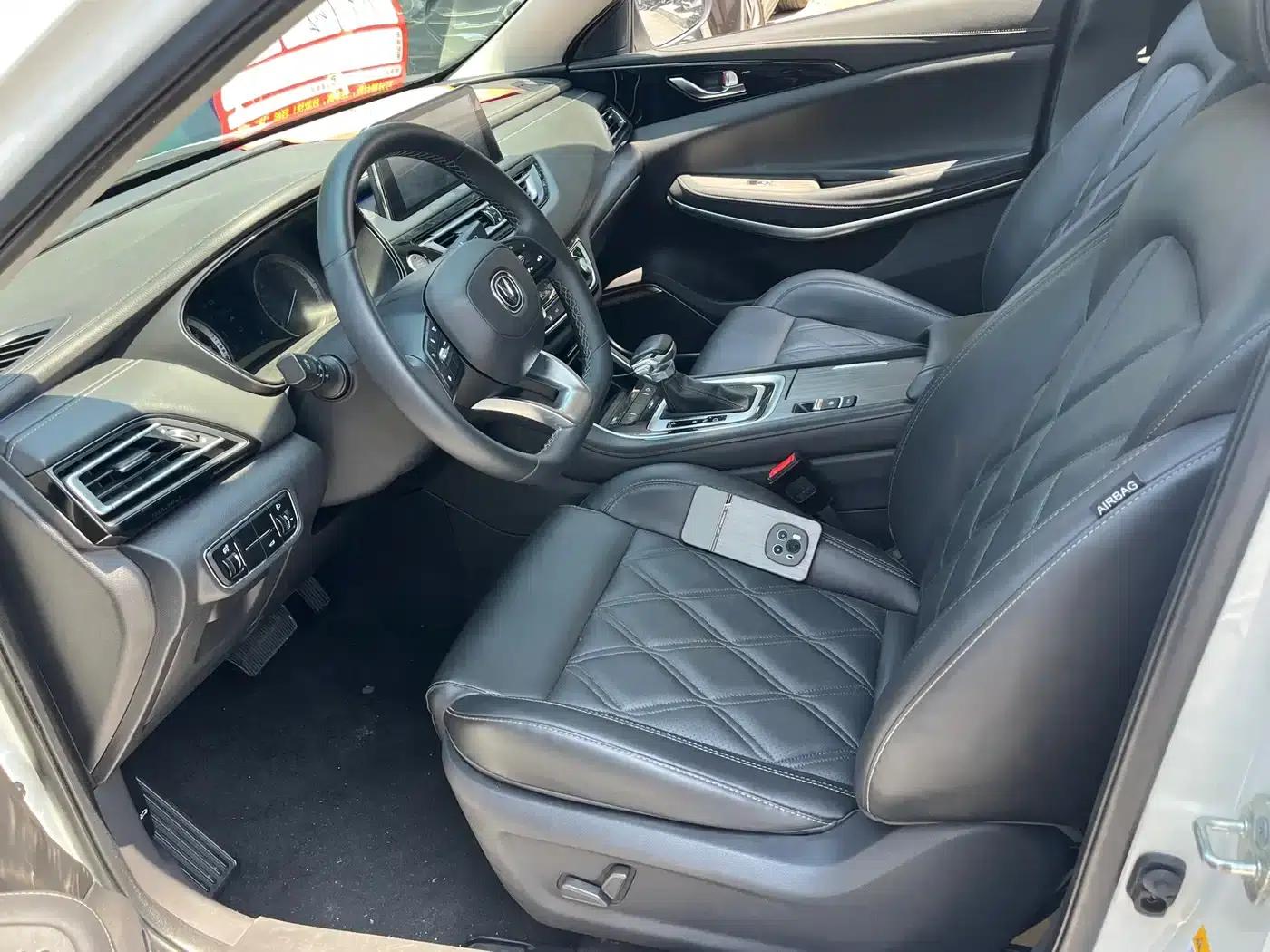 Ruicheng CC 2022 Blue Whale Edition 1.5T DCT Premium — миниатюра 7