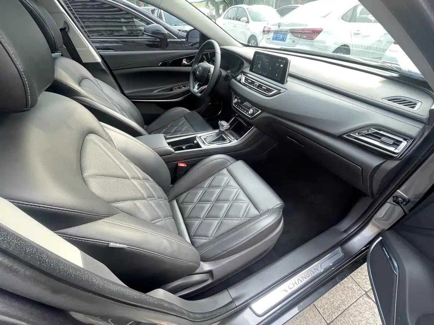 Ruicheng CC 2022 Blue Whale Edition 1.5T DCT Elite — миниатюра 5