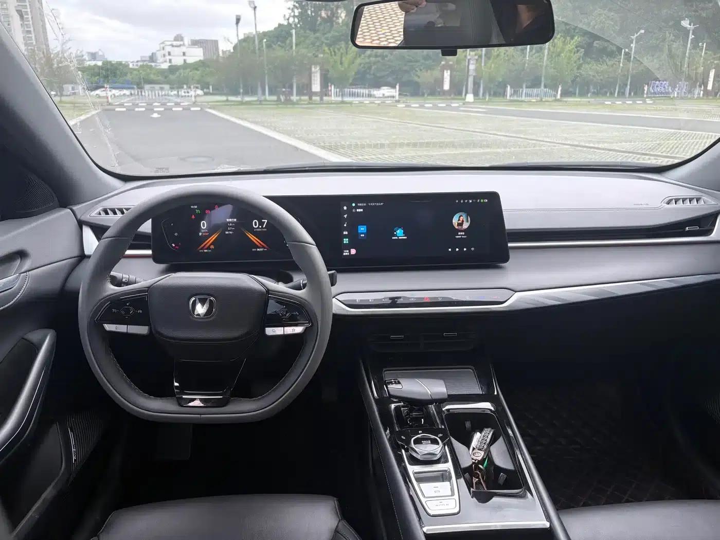 Ruicheng PLUS 2023 1.5T DCT Luxury Edition — миниатюра 15