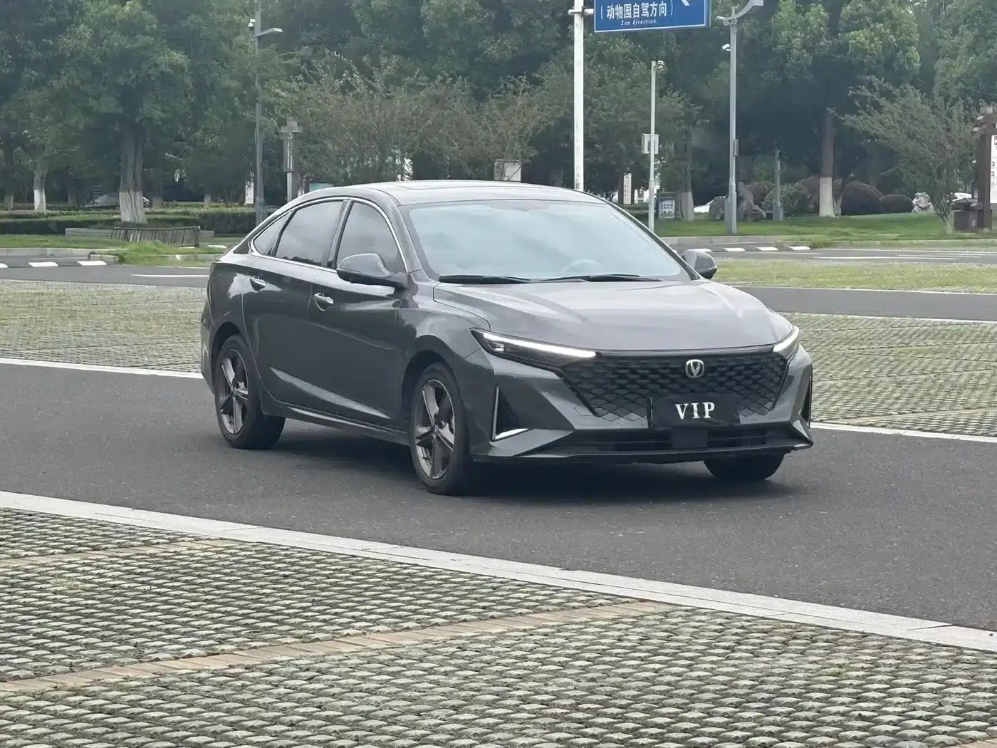 Ruicheng PLUS 2023 1.5T DCT Luxury Edition — миниатюра 3