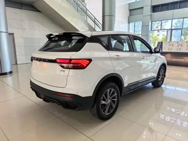 Geely Binyue 2025 1.5L CVT Super MAX — миниатюра 3