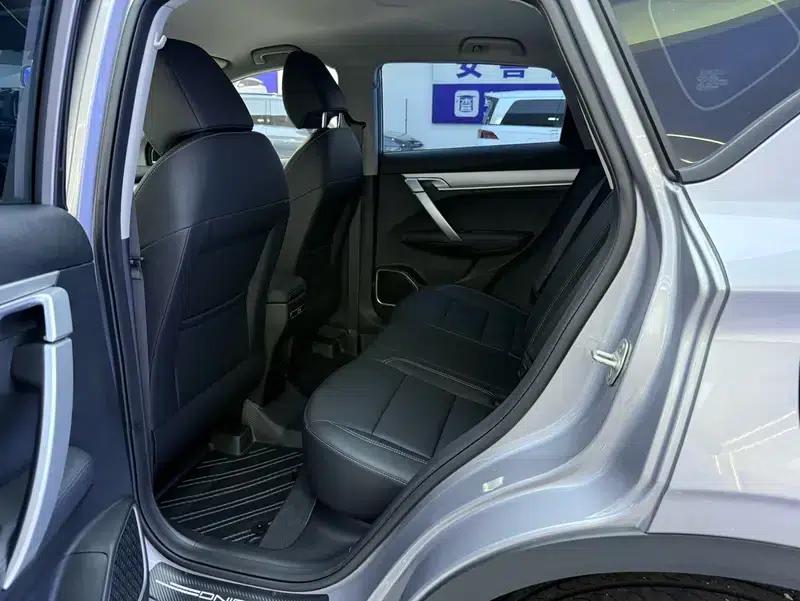 Geely Binyue 2025 1.5L CVT Super Edition — миниатюра 16