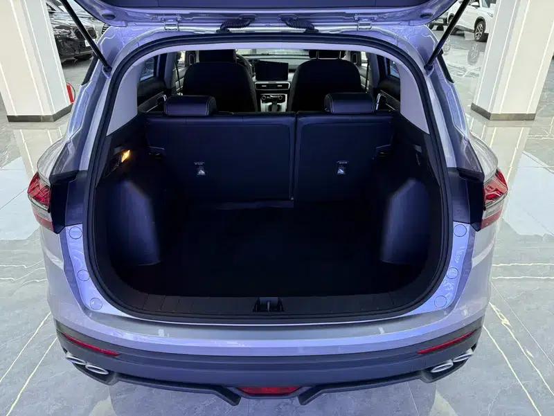 Geely Binyue 2025 1.5L CVT Super Edition — миниатюра 17