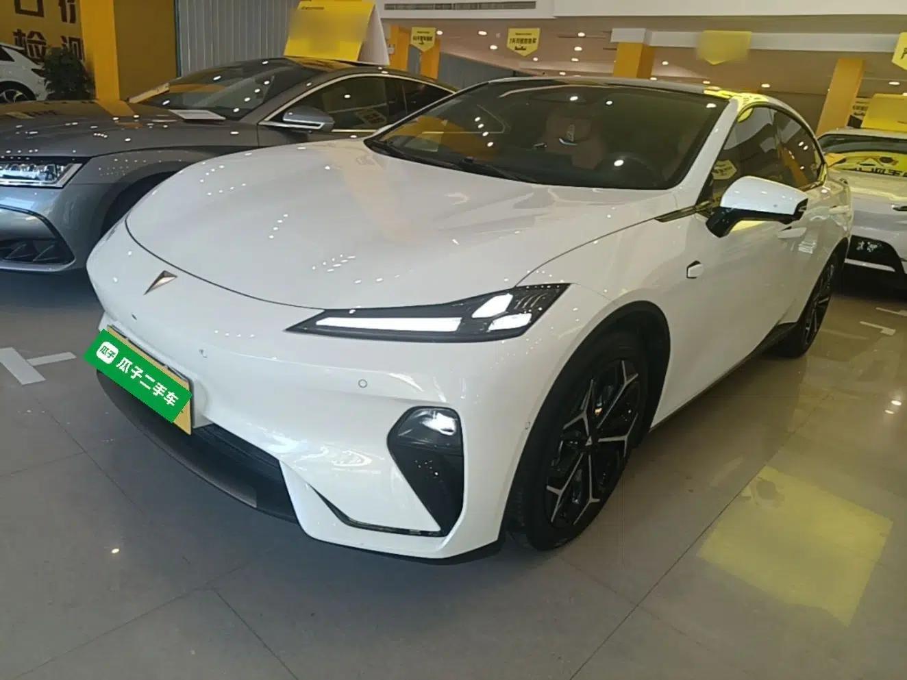 Deepal L07 2024 230Max Qiankun Intelligent Driving ADS SE Range-Extended Version — миниатюра 1