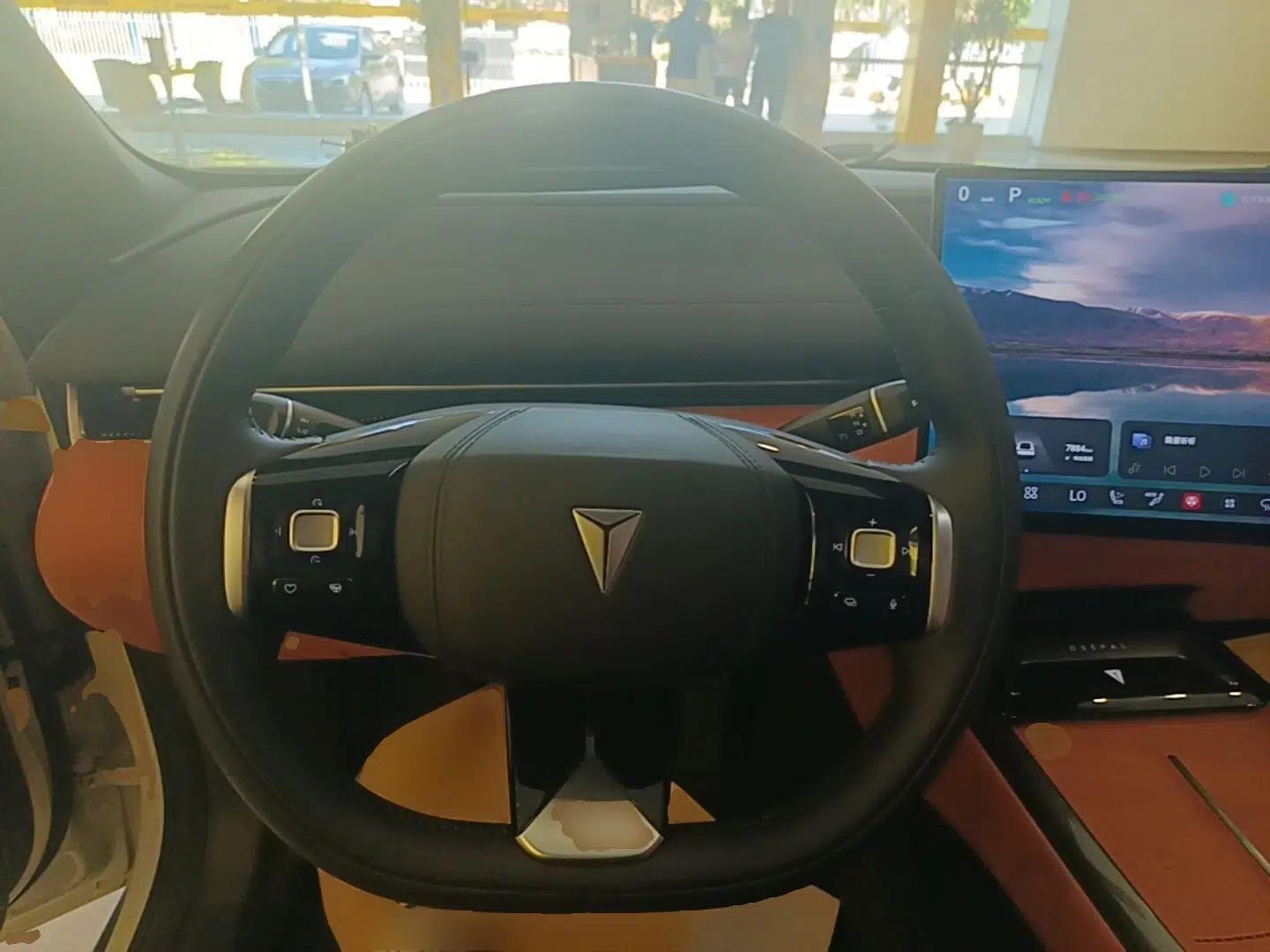 Deepal L07 2024 230Max Qiankun Intelligent Driving ADS SE Range-Extended Version — миниатюра 13
