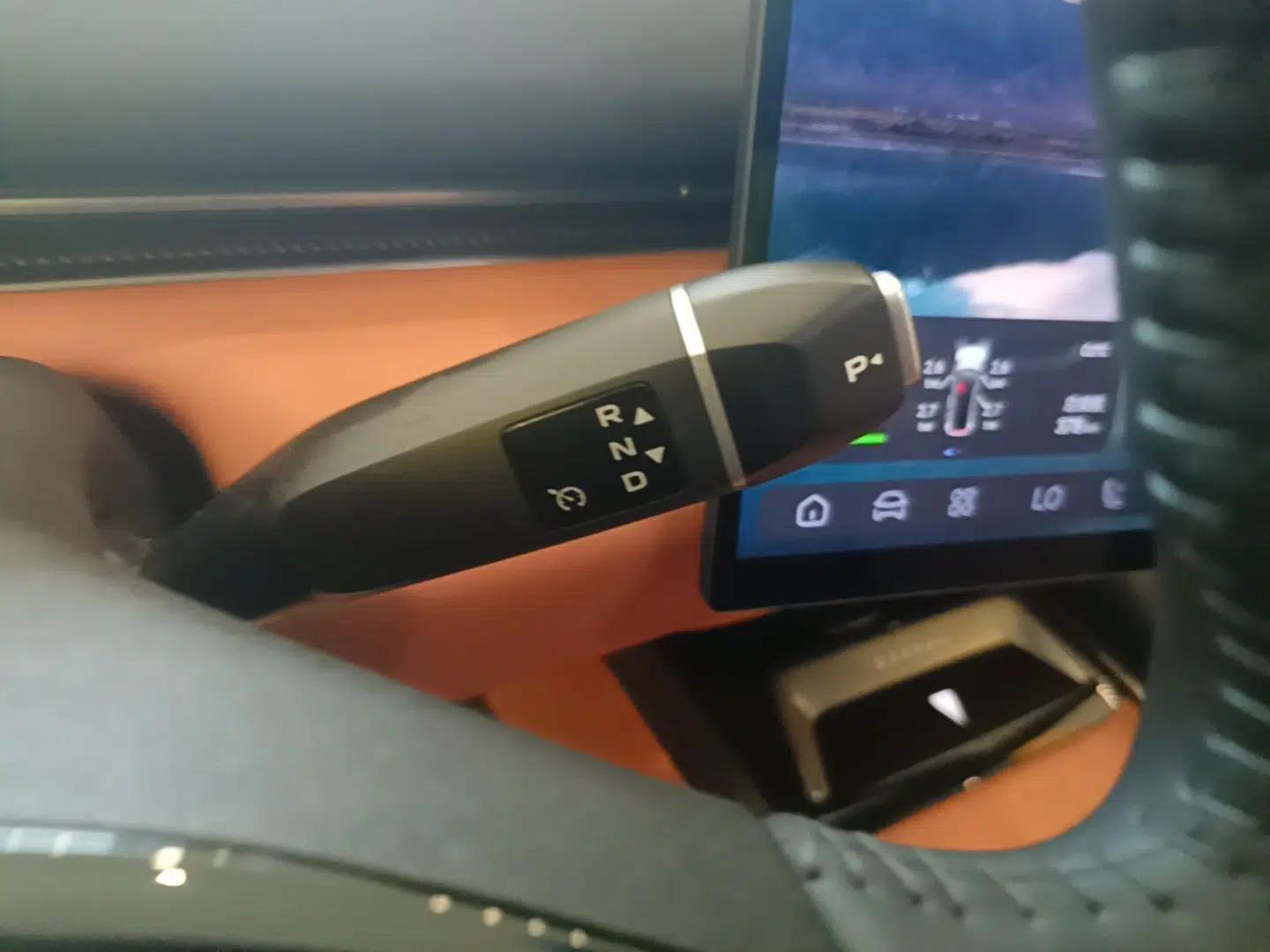 Deepal L07 2024 230Max Qiankun Intelligent Driving ADS SE Range-Extended Version — миниатюра 16