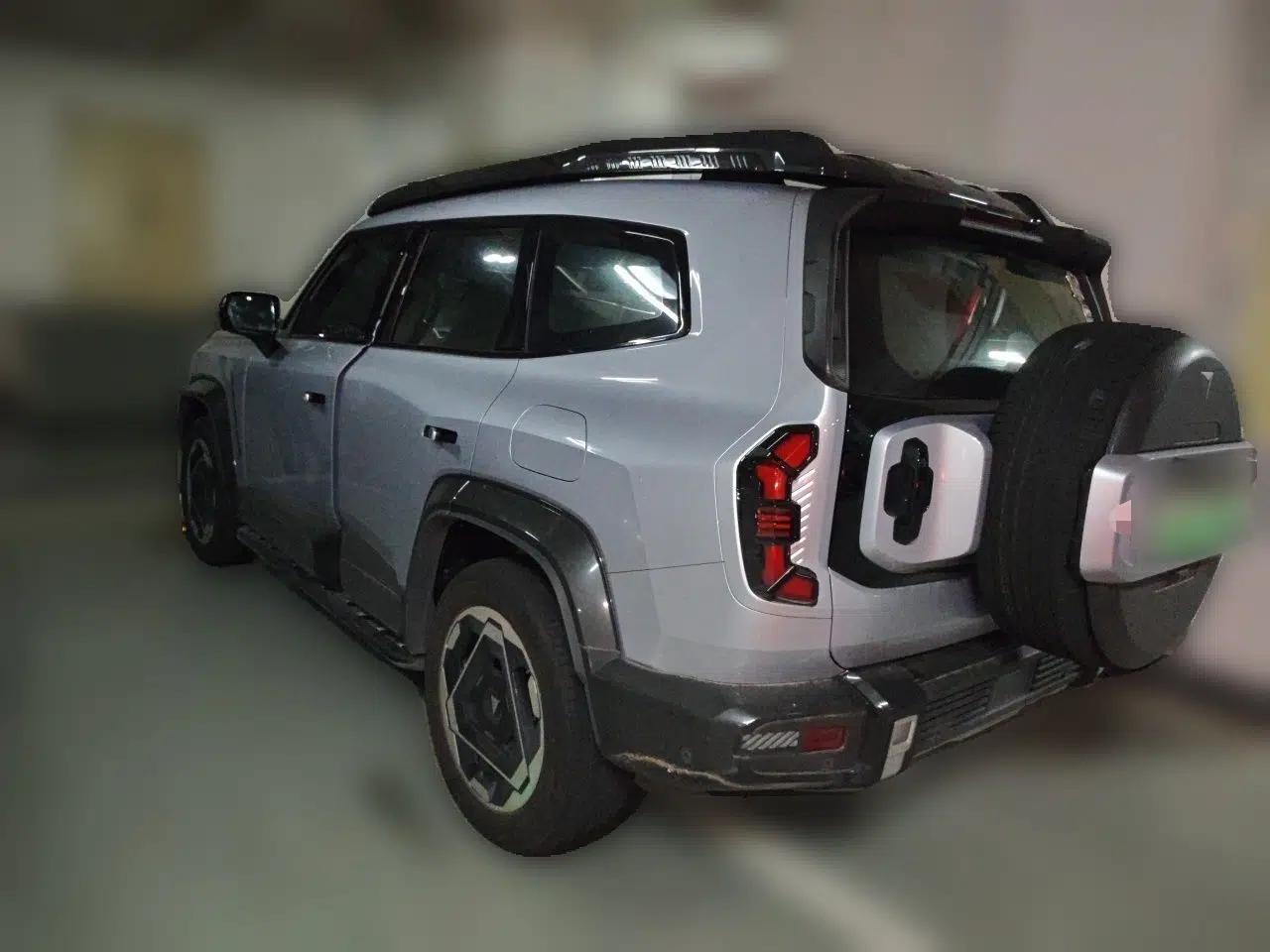 Deepal G318 2025 Worry-Free Cross-Country Edition Four-Wheel Drive Distant Mountains Version — миниатюра 4