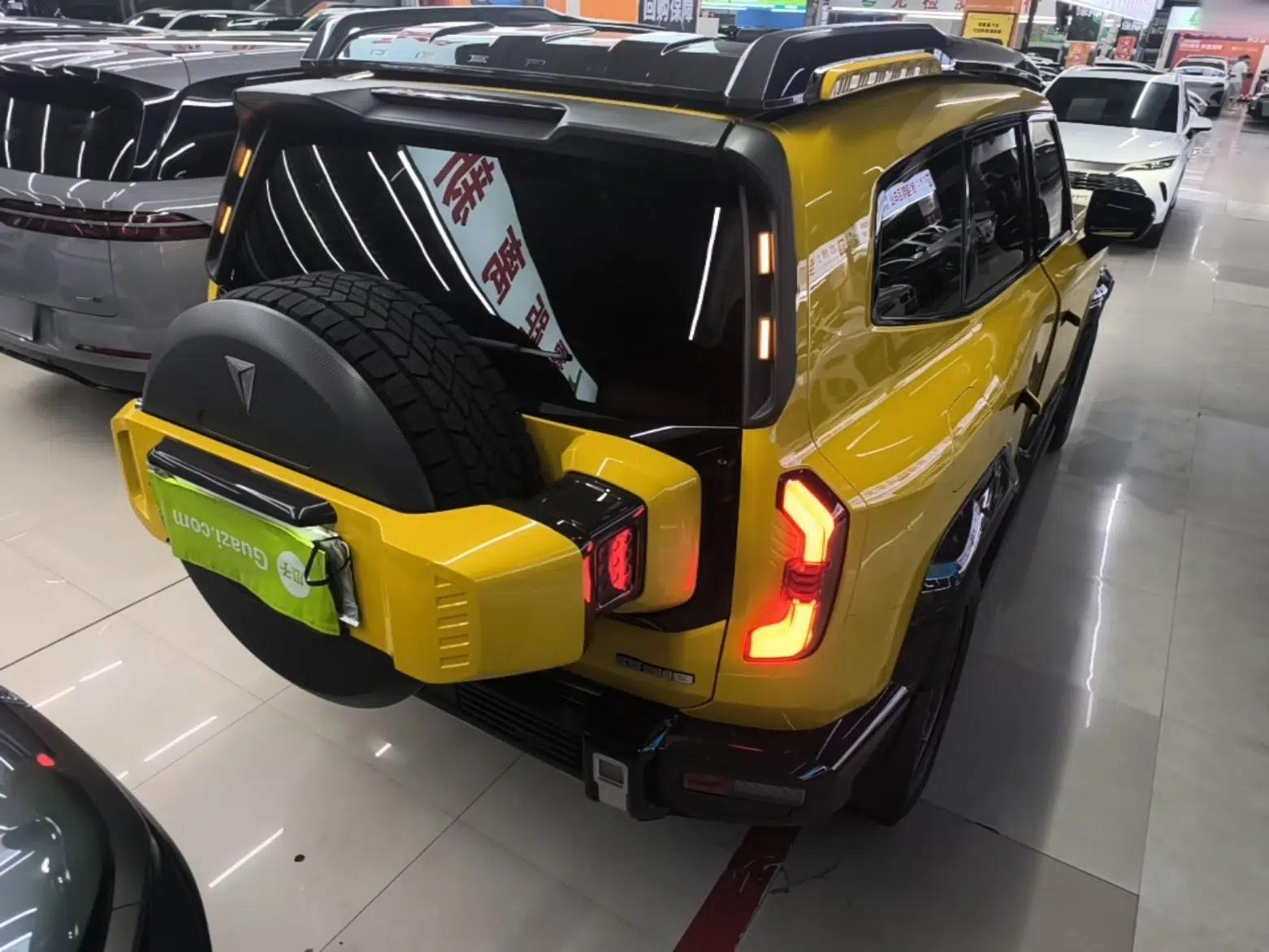 Deepal G318 2025 Worry-Free Adventure Edition Four-Wheel Drive Secret Realm Version — миниатюра 6