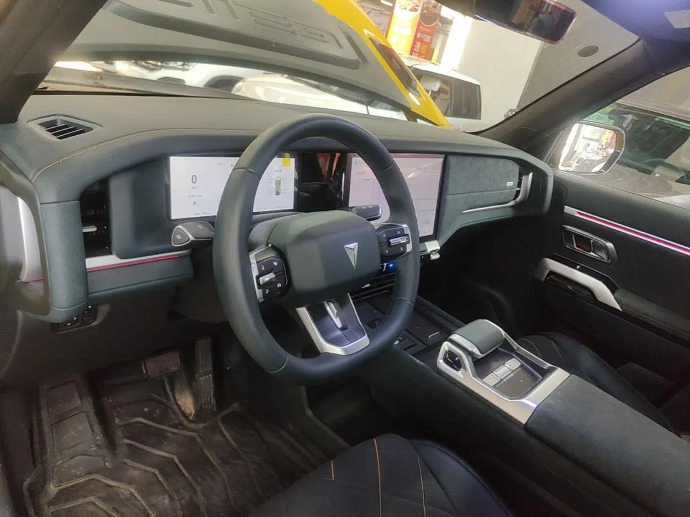 Deepal G318 2025 Worry-Free Adventure Edition Four-Wheel Drive Secret Realm Version — миниатюра 13
