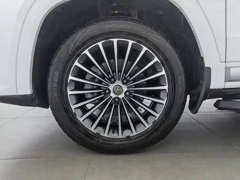 Changan CS95 2019 2.0T 2WD Luxury Edition — миниатюра 17