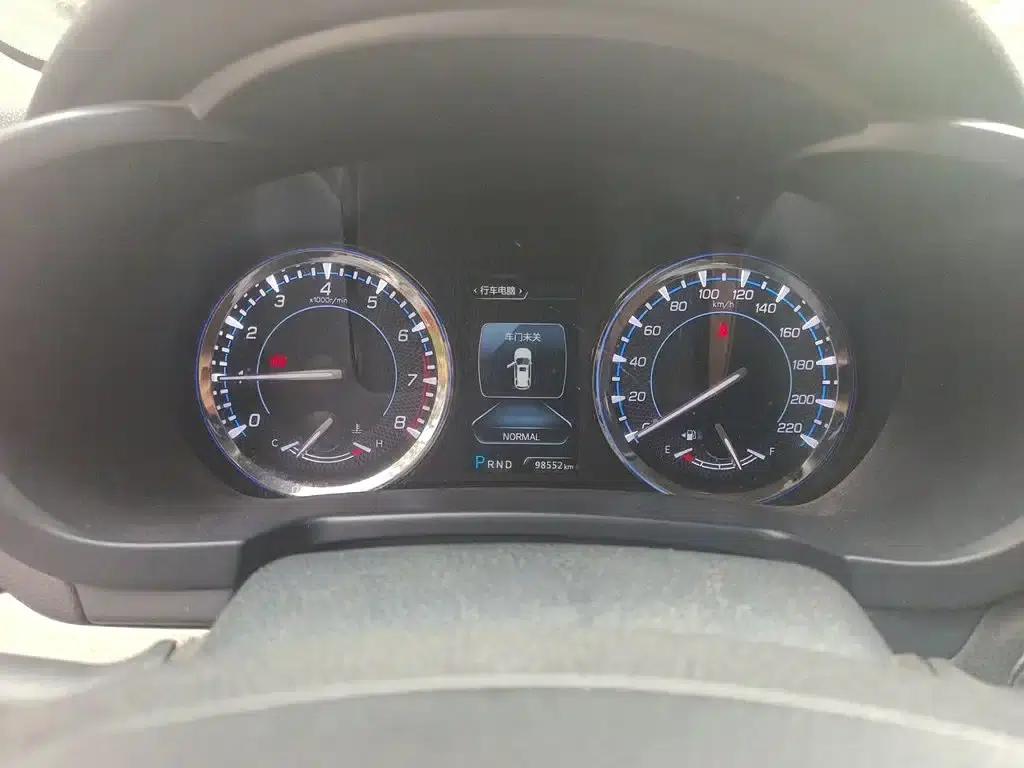 Changan CS95 2017 2.0T 2WD Smart Edition — миниатюра 8