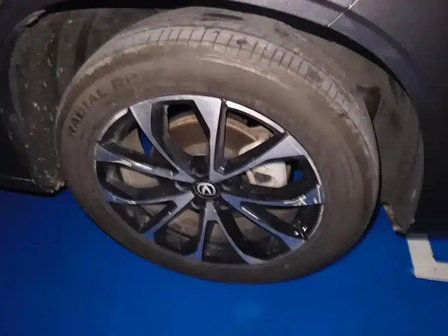 Changan UNI-Z New Energy 2024 Blue Whale Smart Electric iDD 125km Superior Edition — миниатюра 6