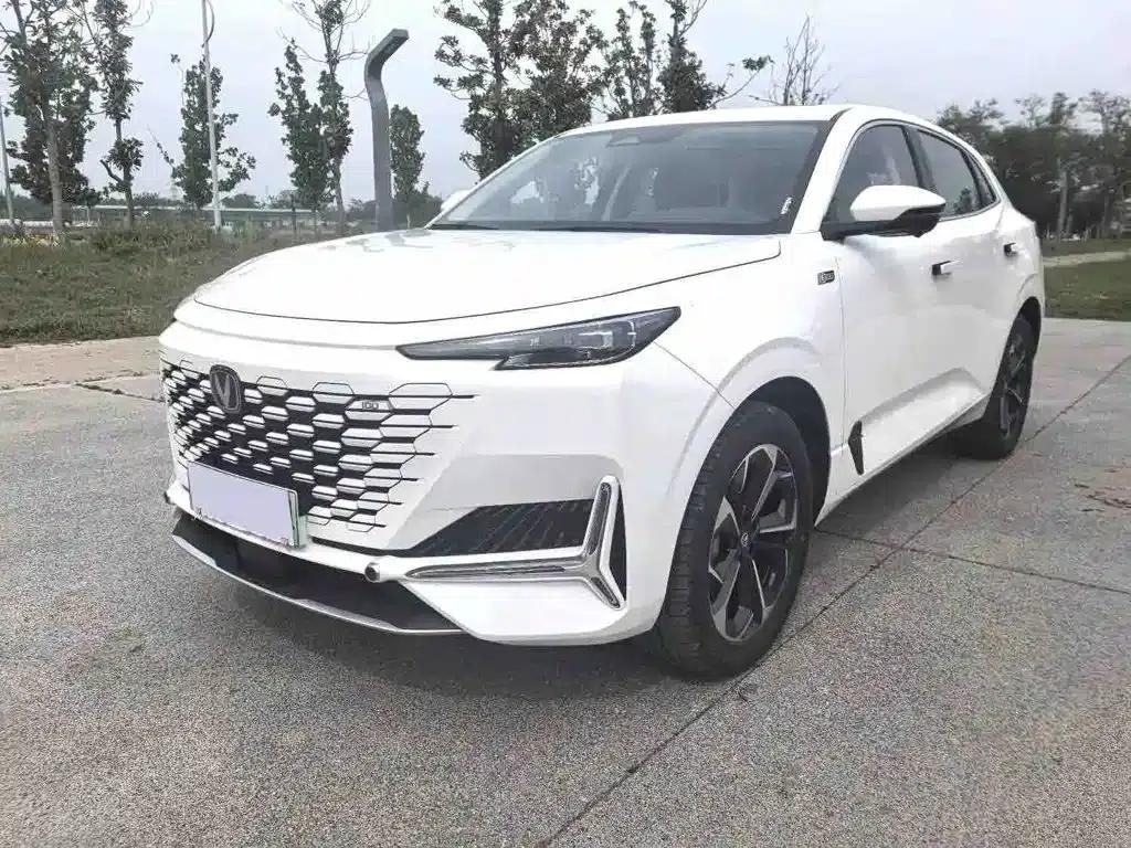 Changan UNI-K Smart Electric iDD 2024 Model, Smart Electric iDD 1.5T, 135km/h Smart Fun Edition — миниатюра 2
