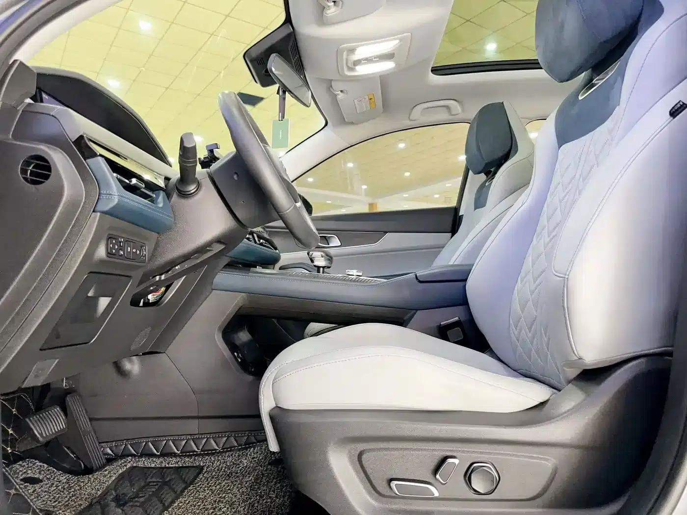Changan UNI-K Smart Electric iDD 2022 Blue Whale iDD 130km 1.5T Excellent Edition — миниатюра 7