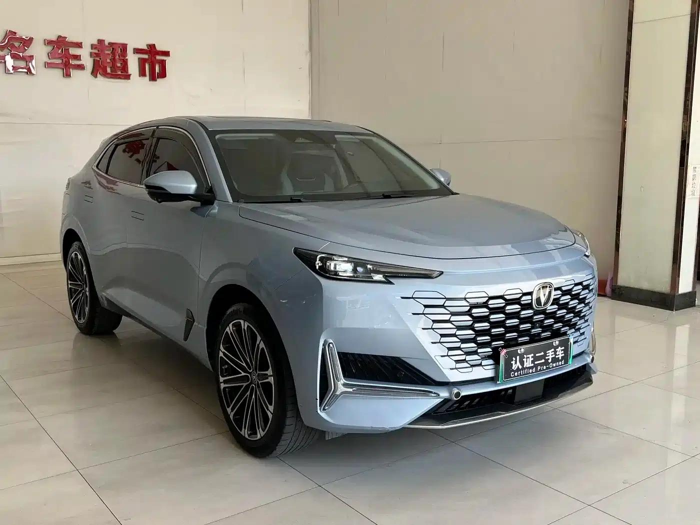 Changan UNI-K Smart Electric iDD 2022 Blue Whale iDD 130km 1.5T Premium Edition — миниатюра 3