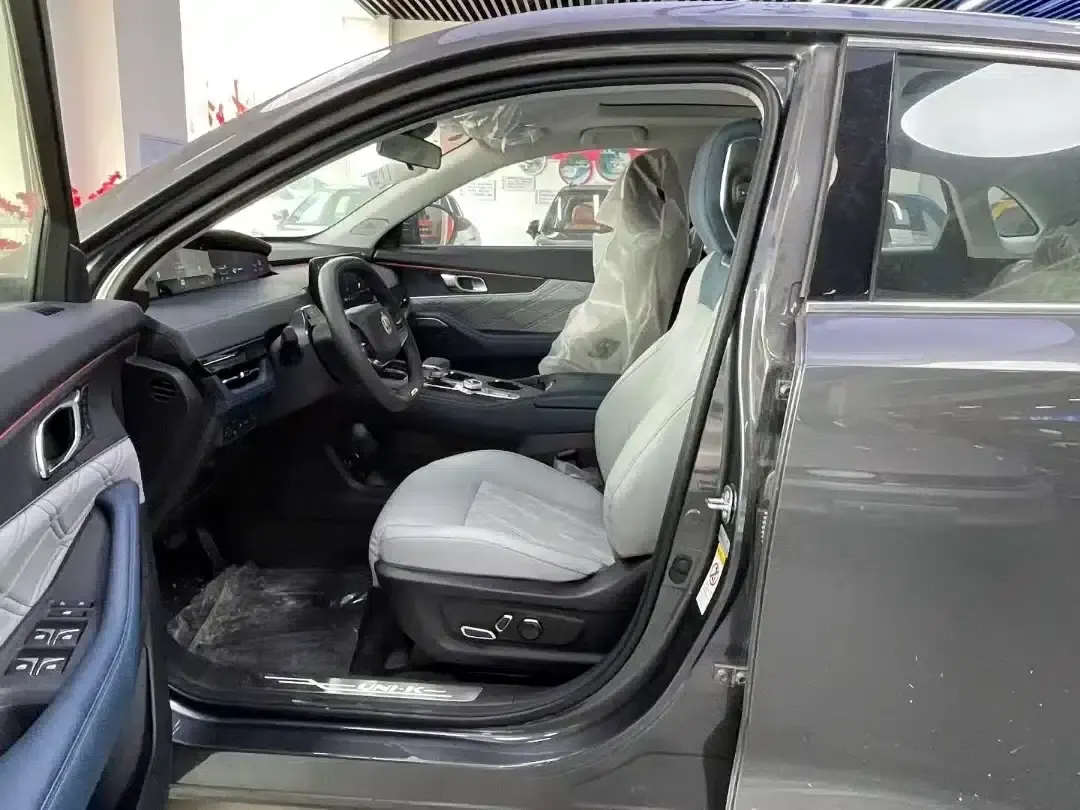 Changan UNI-K Smart Electric iDD 2023 Model, Smart Electric iDD 1.5T, 135km/h Smart Leading Edition — миниатюра 5