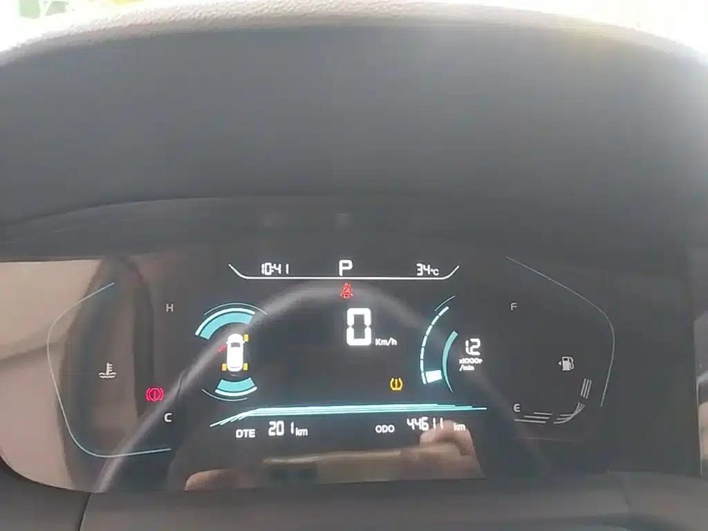 Changan CS15 2021 1.5L Automatic Enjoyment Edition — миниатюра 12