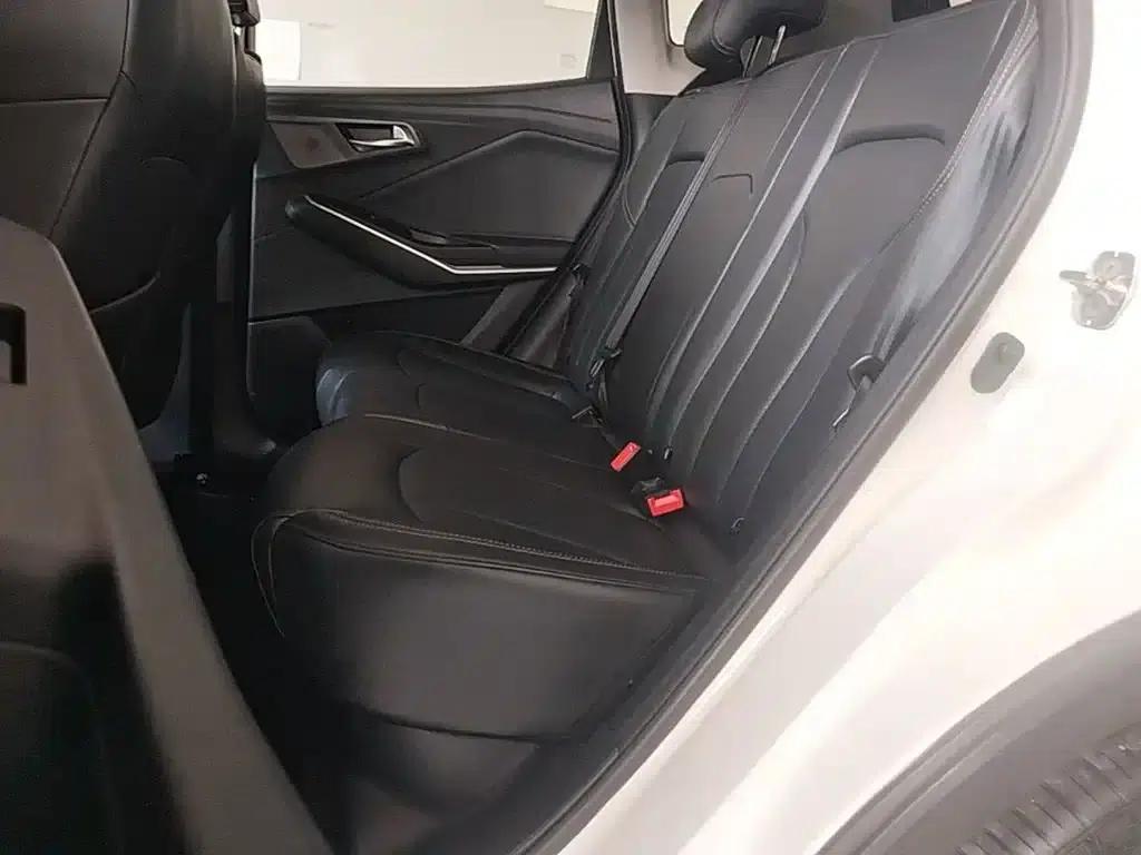 Changan CS15 2021 1.5L Automatic Enjoyment Edition — миниатюра 17