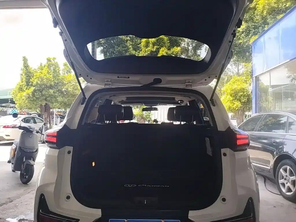 Changan CS15 2021 1.5L Automatic Enjoyment Edition — миниатюра 19