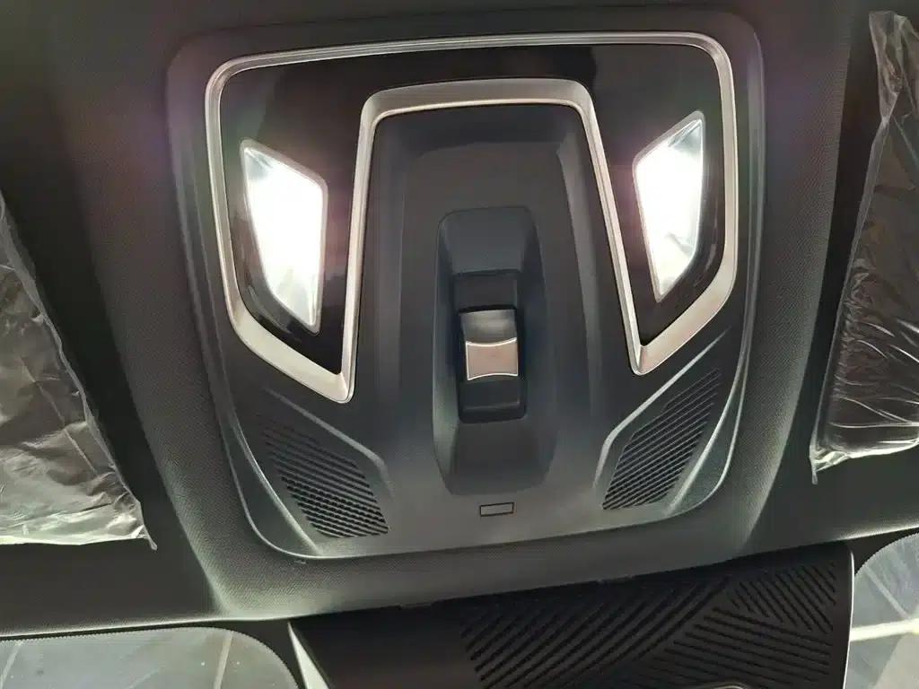 Changan UNI-Z 2026 1.5T Comfort Edition — миниатюра 14