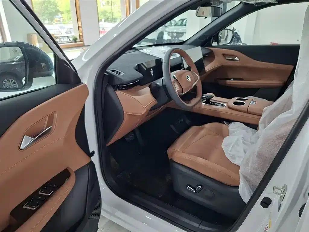 Changan UNI-Z 2026 1.5T Comfort Edition — миниатюра 16