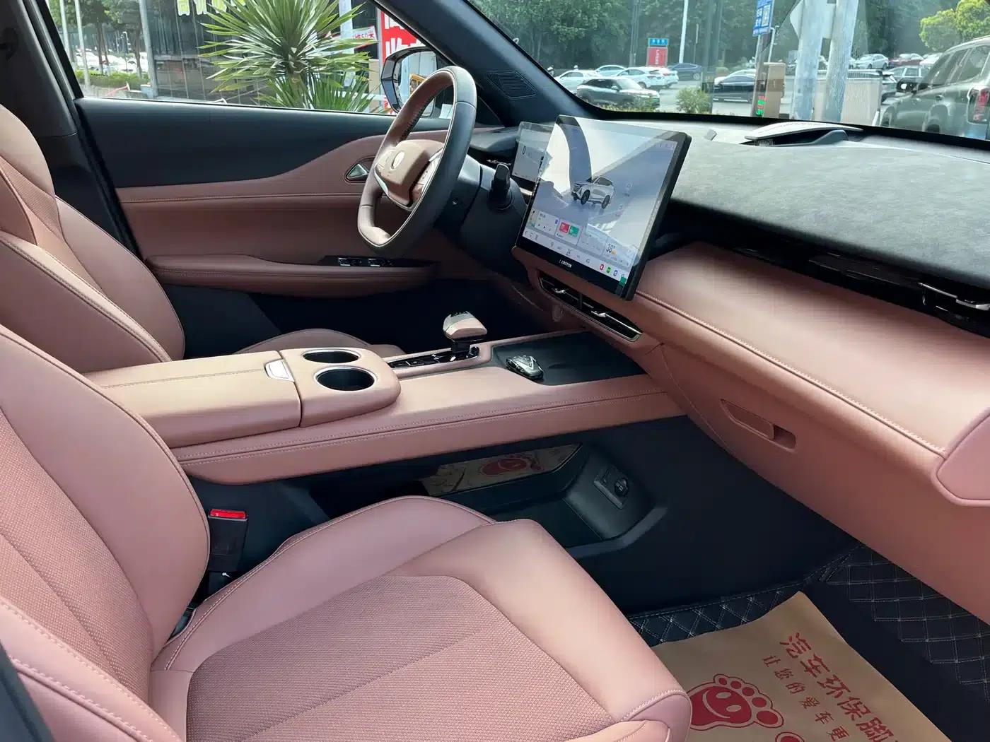 Changan UNI-Z 2025 1.5T Luxury Edition — миниатюра 11