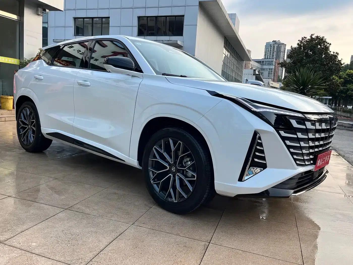 Changan UNI-Z 2025 1.5T Luxury Edition — миниатюра 4