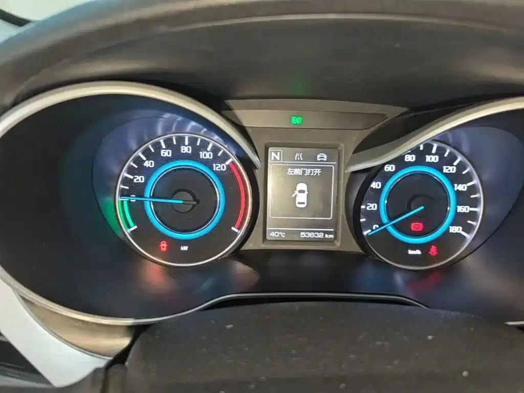 Changan Eado New Energy 2022 EV460 Smart Ride-Hailing Edition (Lithium Iron Phosphate) — миниатюра 12