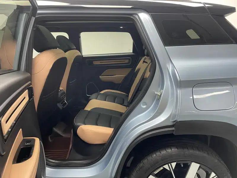 Geely ICON 2023 1.5TD Chocolate Premium Edition — миниатюра 18