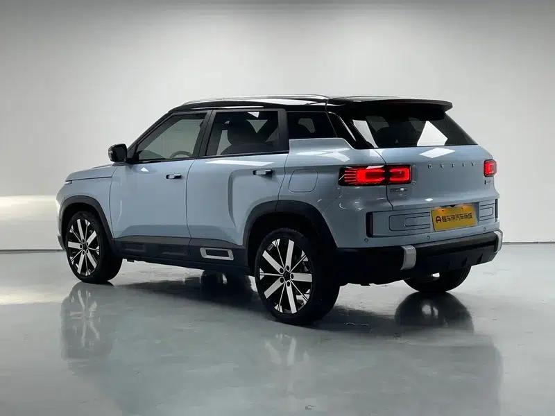 Geely ICON 2023 1.5TD Chocolate Premium Edition — миниатюра 5