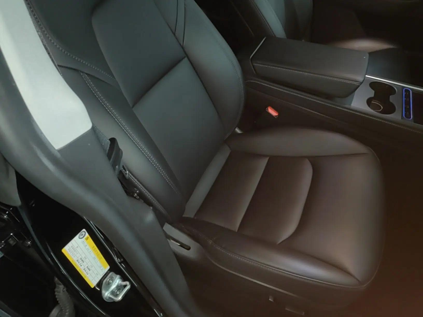Tesla Model Y 2022 Rear-Wheel-Drive Version — миниатюра 19
