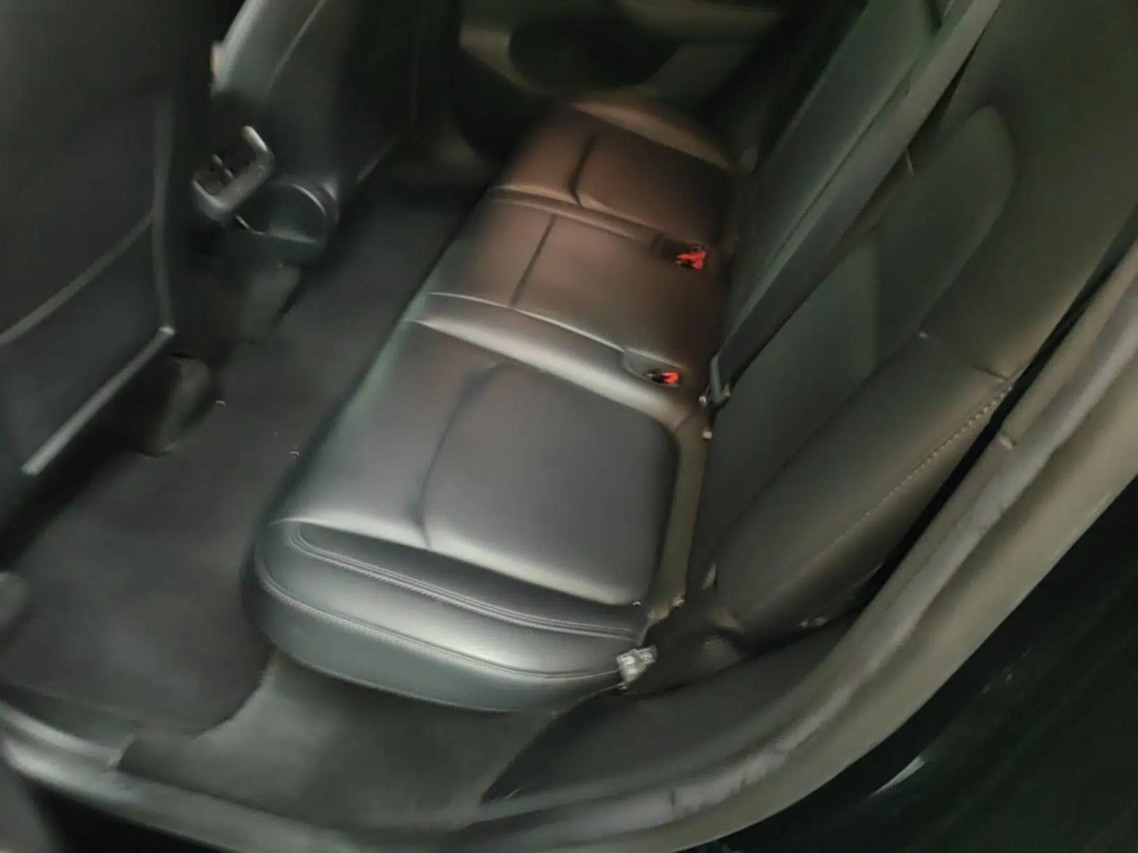 Tesla Model Y 2022 Rear-Wheel-Drive Version — миниатюра 20