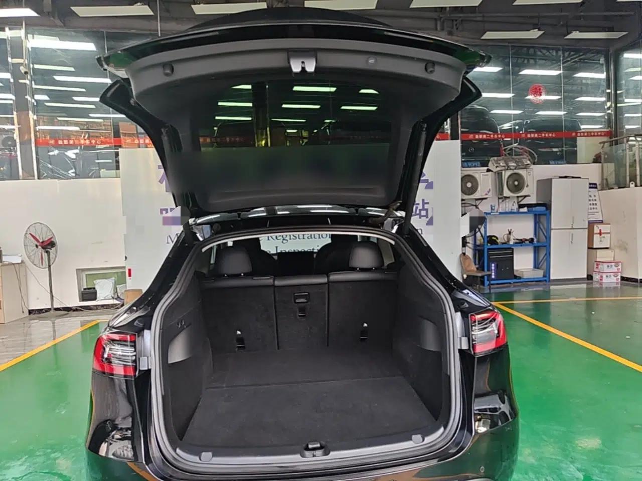 Tesla Model Y 2021 Standard Range Rear-Wheel Drive Version — миниатюра 22