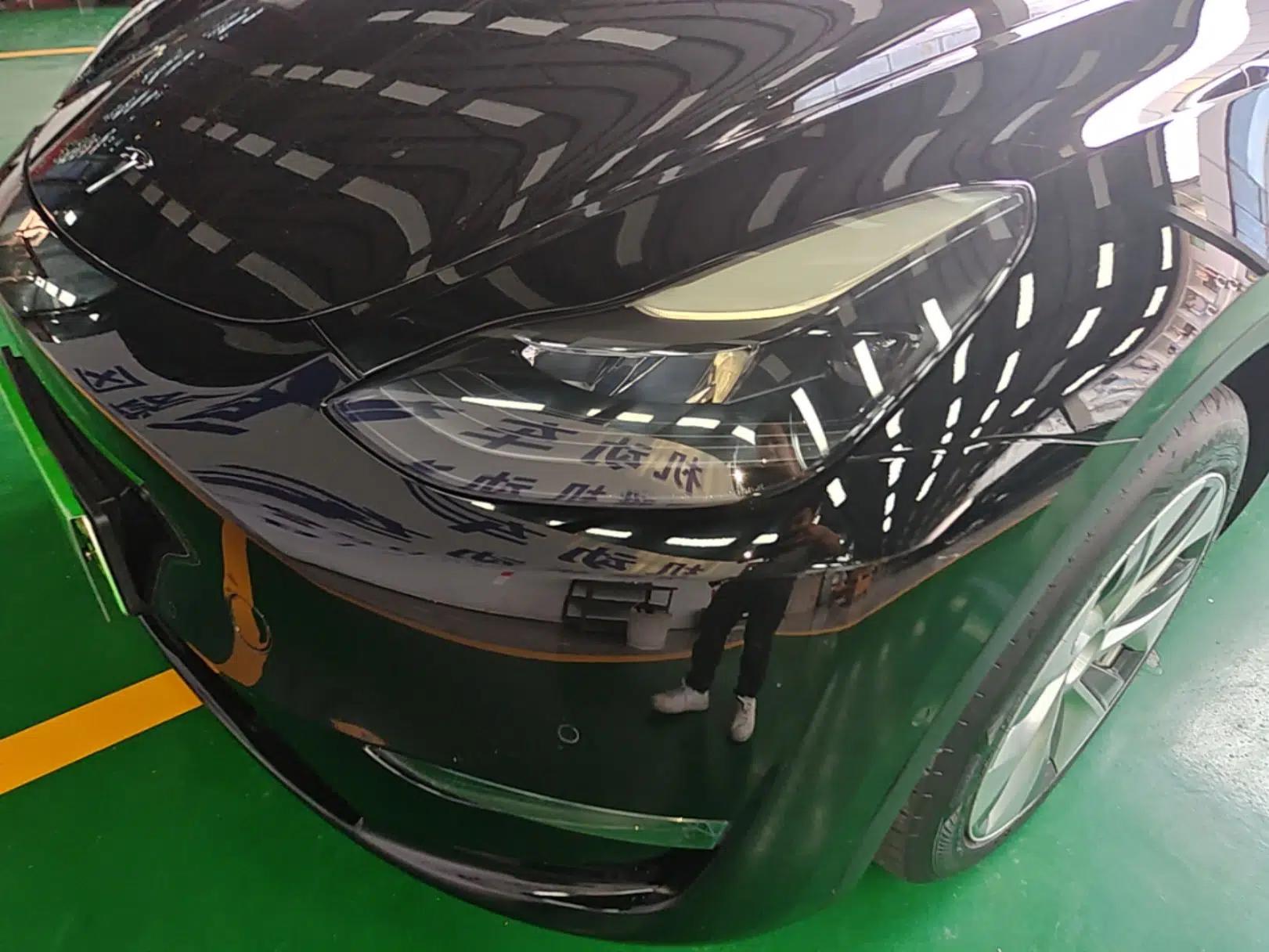 Tesla Model Y 2021 Standard Range Rear-Wheel Drive Version — миниатюра 8