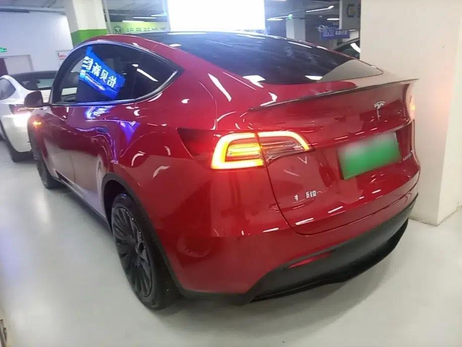 Tesla Model Y 2022 Rear-Wheel-Drive Version — миниатюра 13