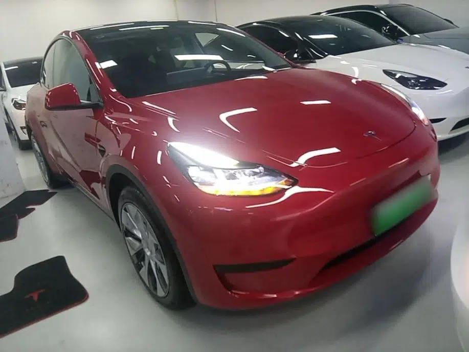 Tesla Model Y 2022 Rear-Wheel-Drive Version — миниатюра 3