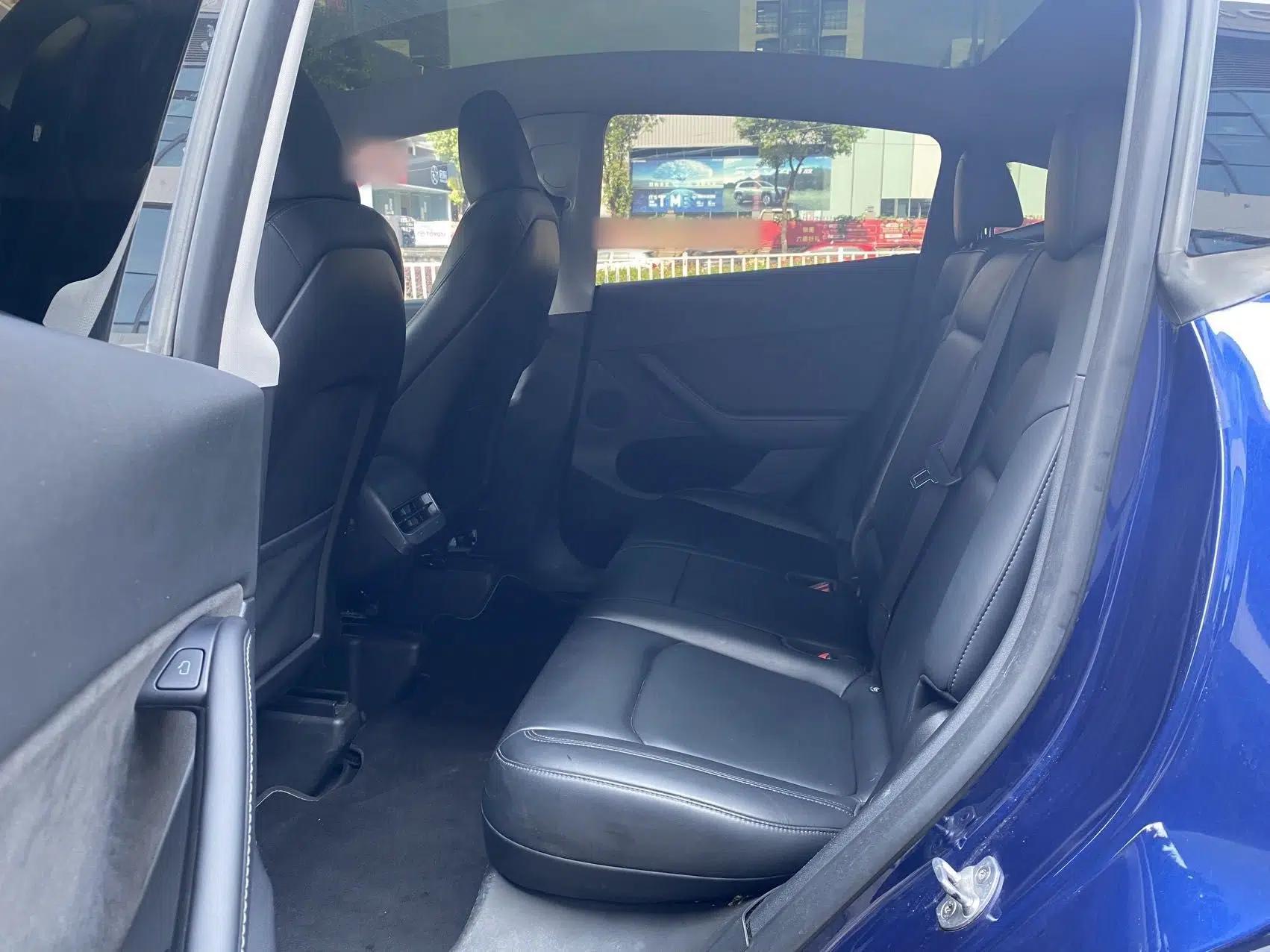 Tesla Model Y 2022 Rear-Wheel-Drive Version — миниатюра 11