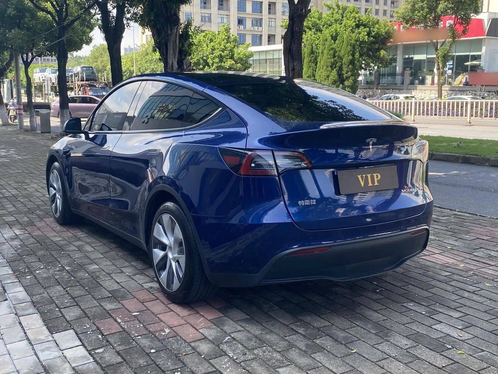 Tesla Model Y 2022 Rear-Wheel-Drive Version — миниатюра 4