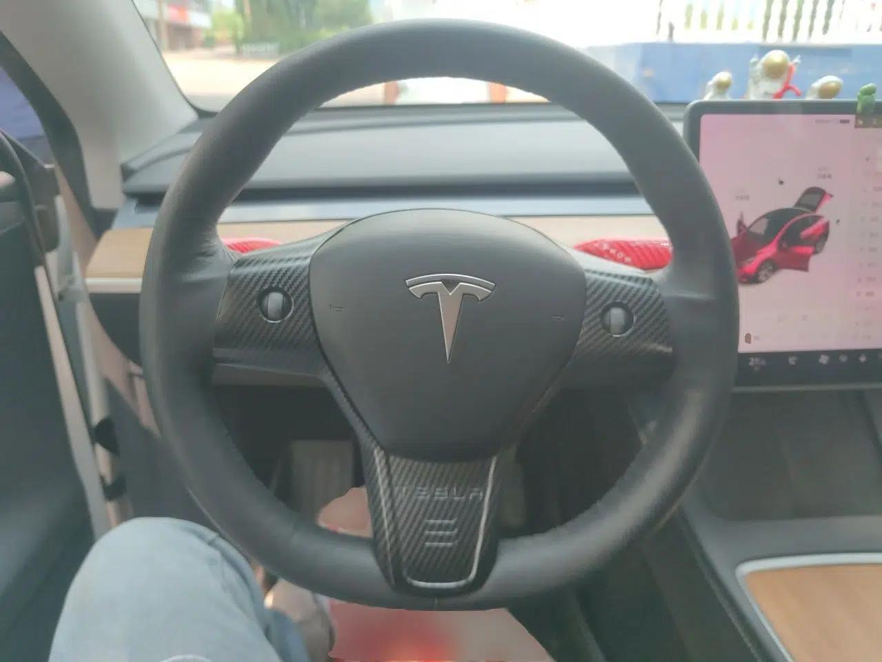 Tesla Model Y 2021 Long-Range All-Wheel-Drive Version — миниатюра 10