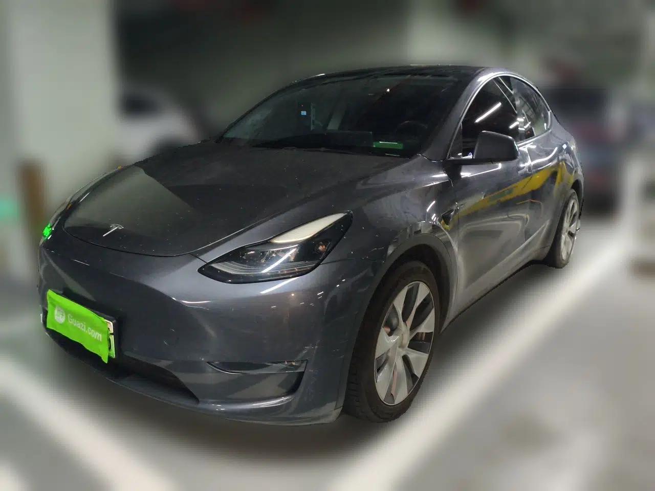 Tesla Model Y 2021 Long-Range All-Wheel-Drive Version 3D7 — миниатюра 1