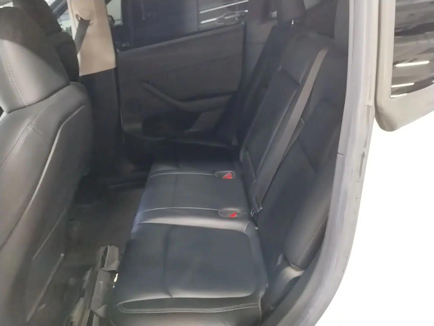Tesla Model Y 2022 Rear-Wheel-Drive Version — миниатюра 20