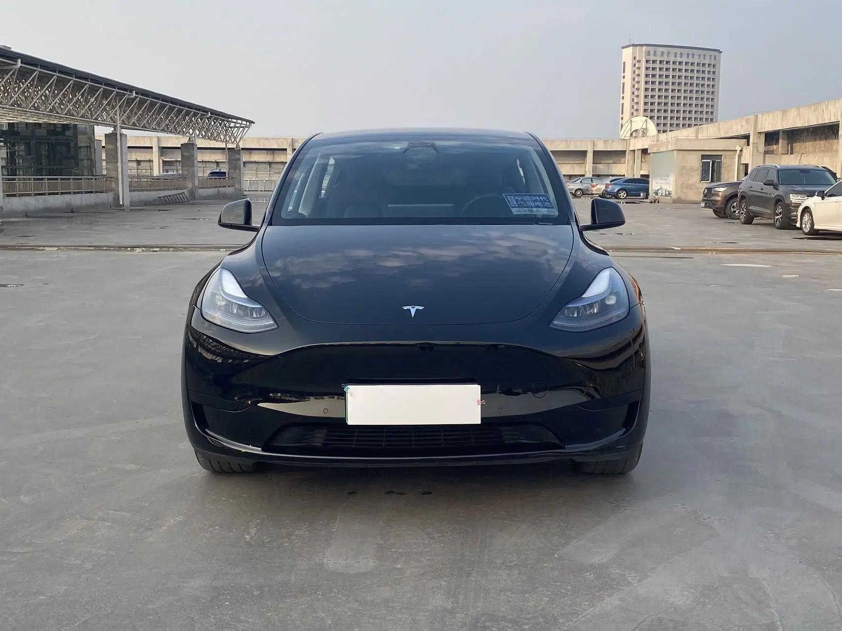 Tesla Model Y 2022 Revised Version Rear-Wheel Drive — миниатюра 2