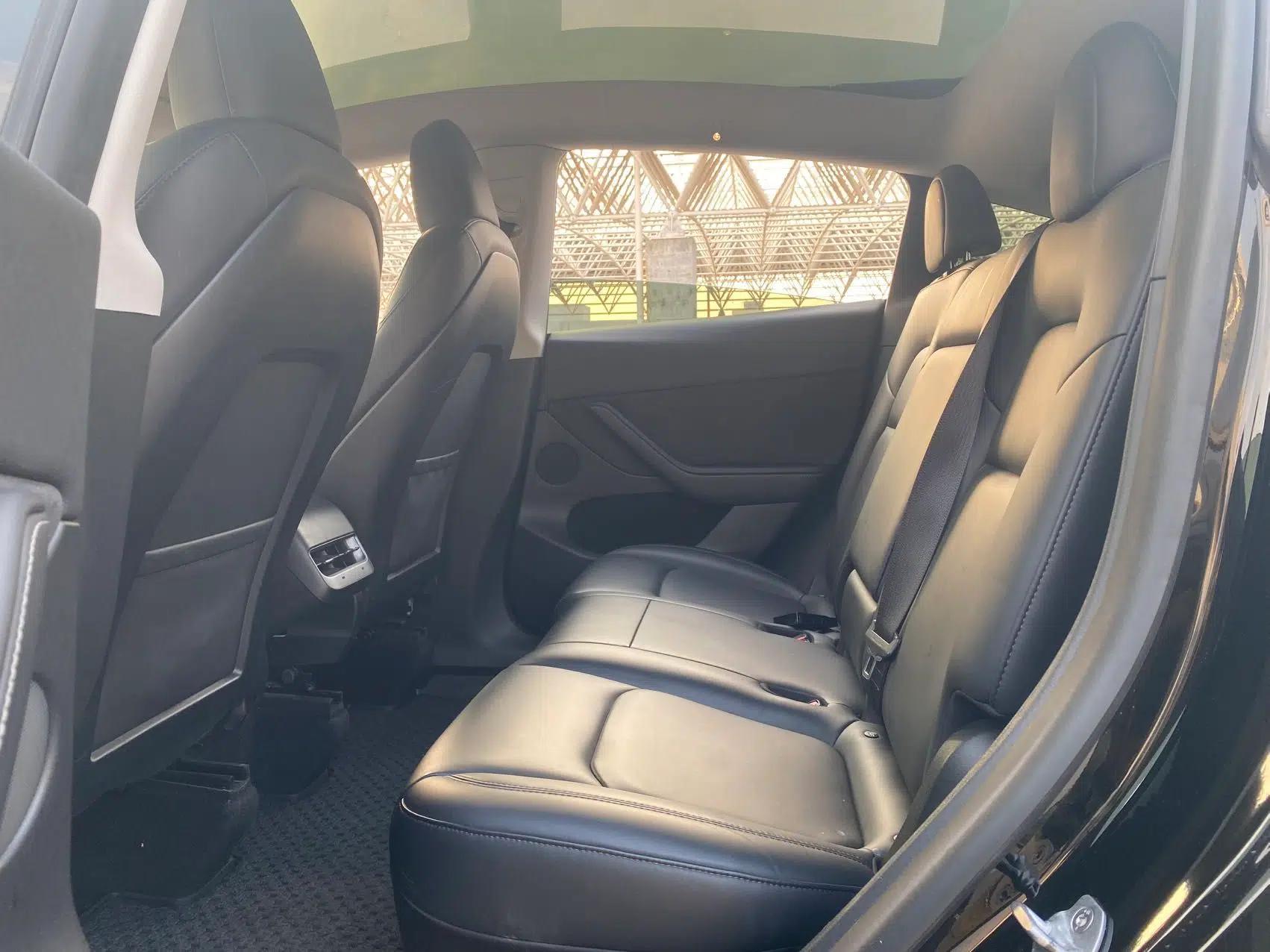 Tesla Model Y 2022 Revised Version Rear-Wheel Drive — миниатюра 11