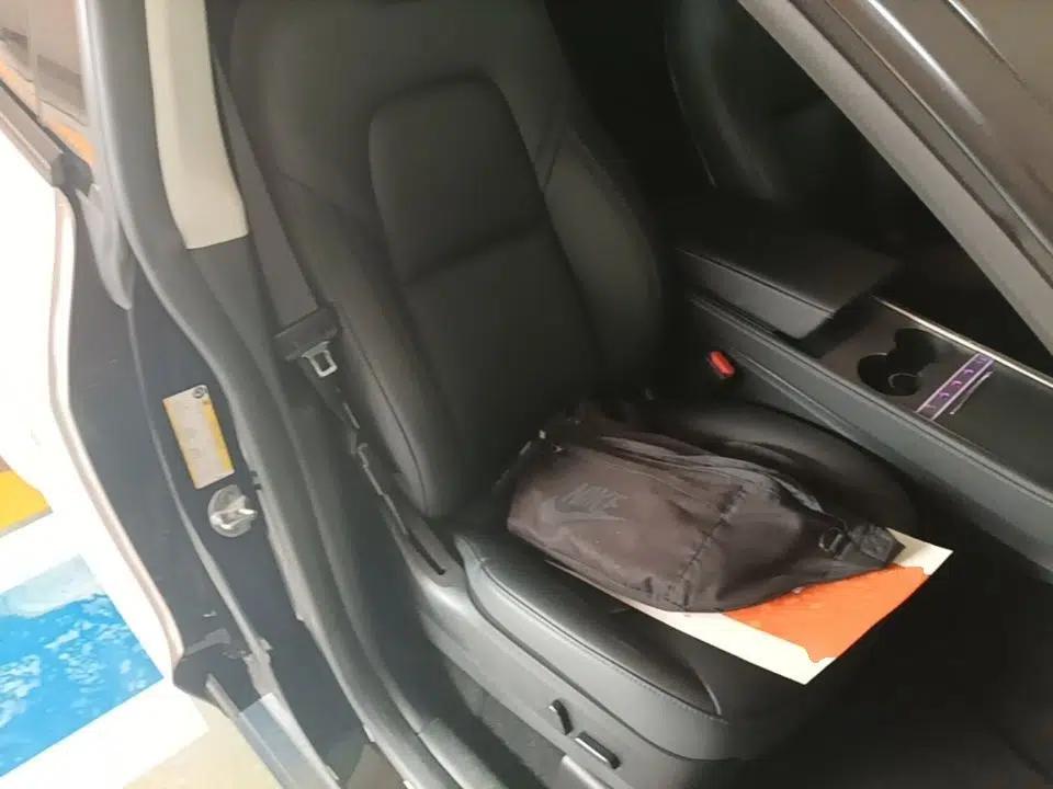 Tesla Model Y 2022 Revised Version Rear-Wheel Drive — миниатюра 19