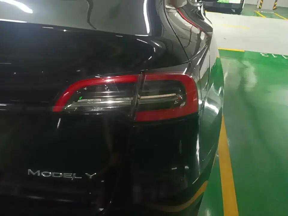 Tesla Model Y 2022 Revised Version Rear-Wheel Drive — миниатюра 9