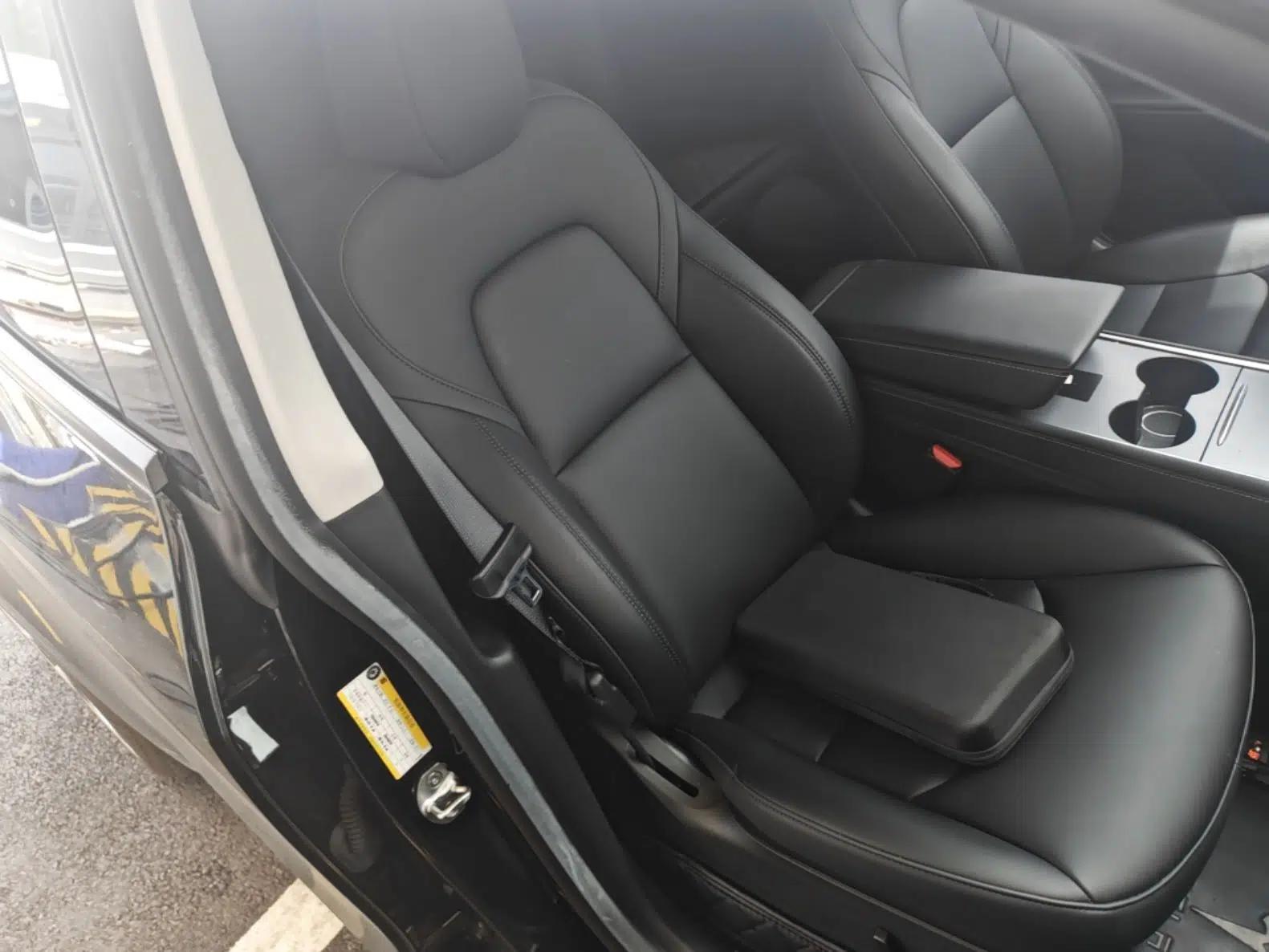 Tesla Model Y 2022 Revised Version Rear-Wheel Drive — миниатюра 24
